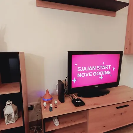 Duda Apartmán Surčin